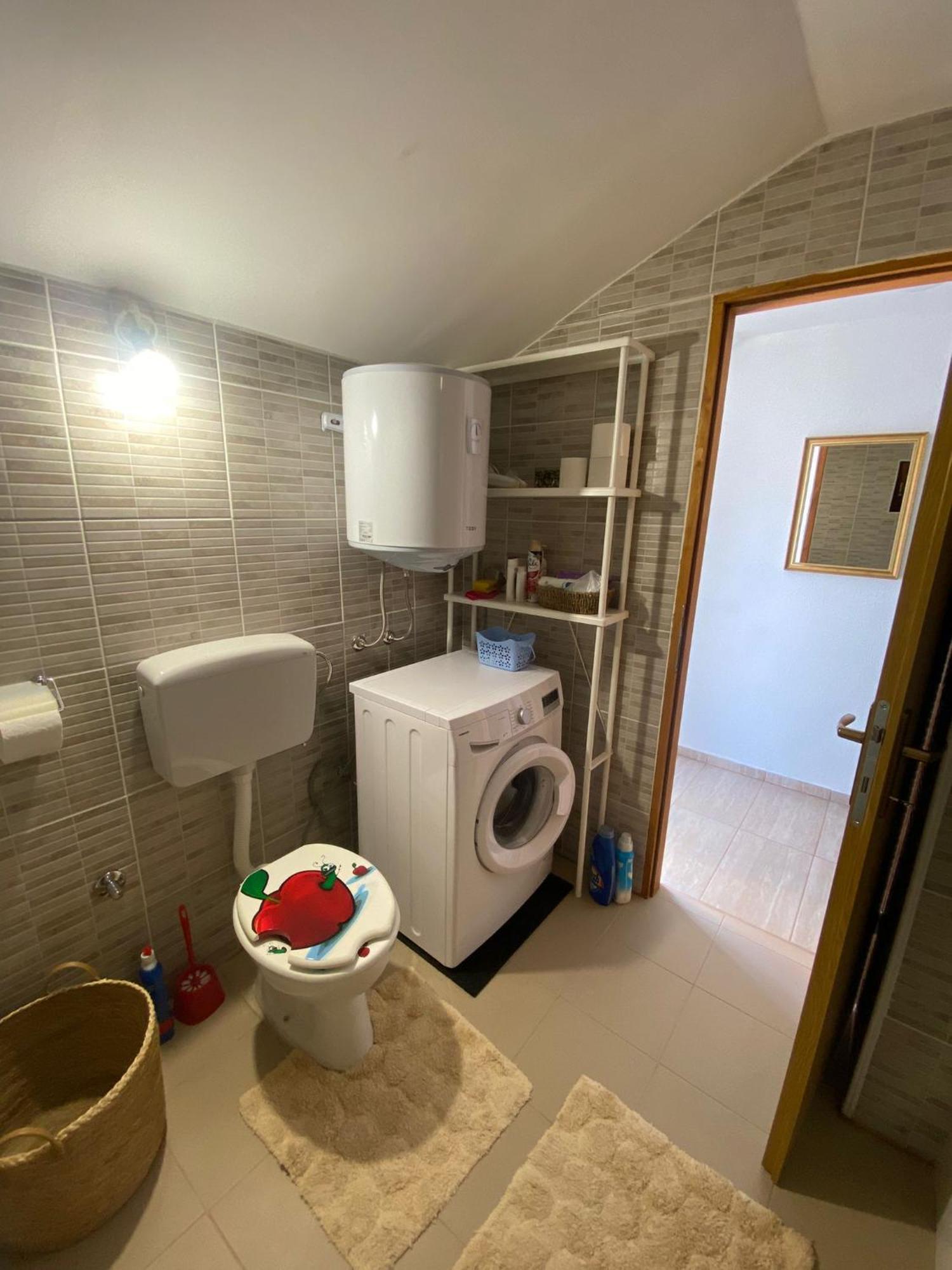 Apartmani Anka Горни-Карин Экстерьер фото
